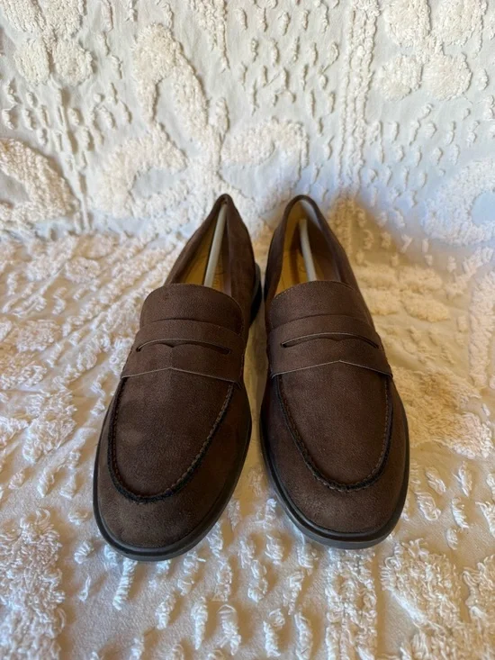 Journee Collection Brown Suede Penny Loafers #579 - Picture 1 of 6